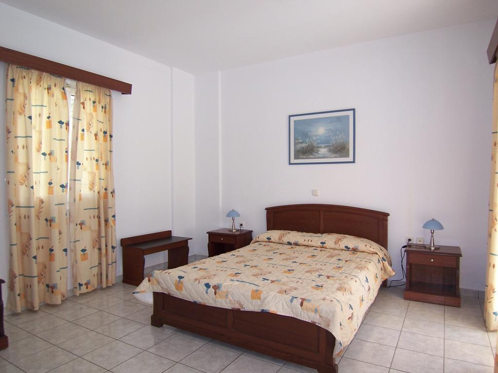 Iliaktida Studio-Villas Frínion Chambre photo