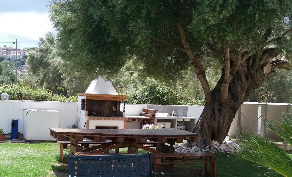 Iliaktida Studio-Villas Frínion Extérieur photo